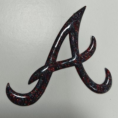 Disesuaikan Frekuensi Tinggi 3D TPU Logo Embossed Merah Label Transfer Panas Metallik Untuk Tas