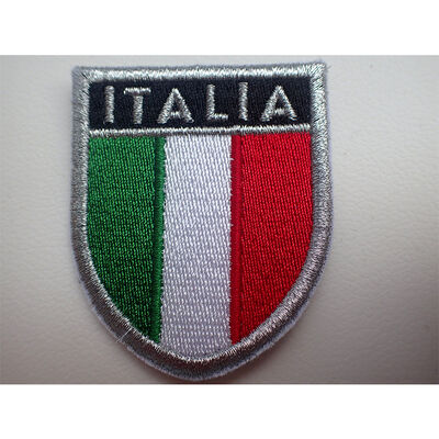 Grosir Patch Custom Brodery 3D Raised Logo Label Pakaian untuk penggunaan pakaian