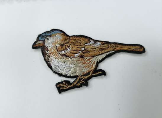 Label Bordir Patch Perpindahan Panas Pakaian Kepadatan Tinggi
