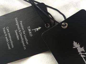 Kedua Side Silver Logo Art Paper Clothing Hang Tag Dengan Black Waxed Cord