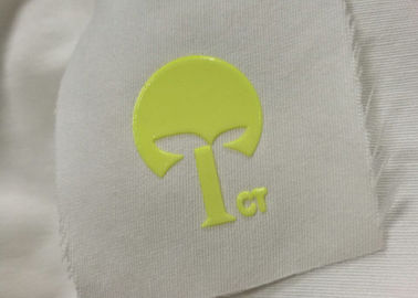 Classic 0.8mm Label Pakaian Matte Rubber, Custom Heat Transfer Labels Untuk Garments