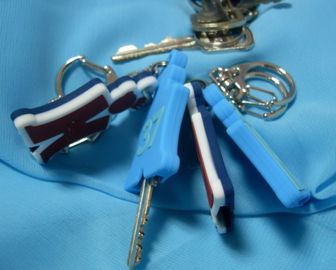Novelty Personalized Promotional Gifts Logo Imprinted PVC Keychain Dengan LED Light