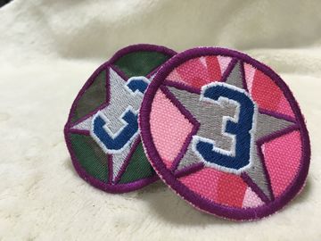 Label Seragam Keren Piring Bordir Unik Merawat Patch untuk Permukaan Flat Flat