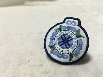 Label Seragam Keren Piring Bordir Unik Merawat Patch untuk Permukaan Flat Flat