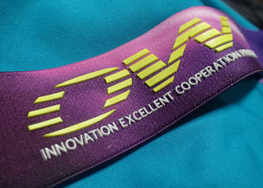Custom Logo dan Non-slip Silicone Elastic Tape untuk Jaket Pelapis Garment