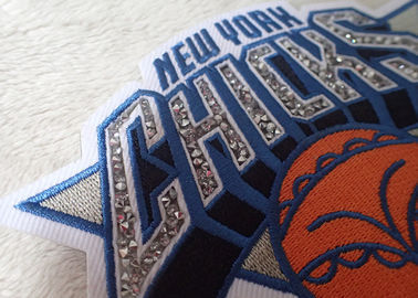 Perbaikan terbaru Custom bordir Patch Rhinestone Motif Besi On Transfer Untuk Hoodies