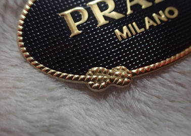Dibesarkan TPU Material Custom Garment Patches dengan Logo Printing