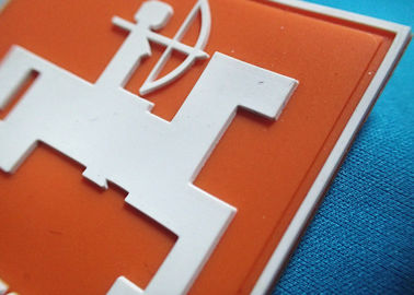 Silicone Material Pvc Cloth Label, Desain Kustom Karet PVC Patch 3D Silicone Care Label