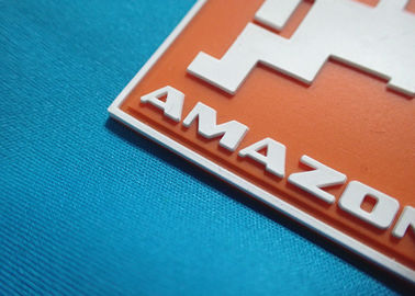 Silicone Material Pvc Cloth Label, Desain Kustom Karet PVC Patch 3D Silicone Care Label