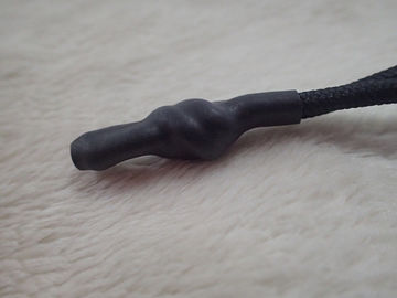 Penarik Zipper Hitam Dengan Kabel Nylon Dengan Karet Akhir Untuk Garment, Tas