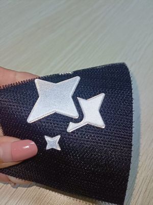 Pabrik Besi pada Custom 3D Tpu Badge TPU Embossed Patch untuk Pakaian Label Disesuaikan