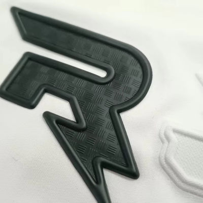 Custom TPU 3D Black Label Embossed Heat Press Label TPU Printing Patches untuk Jersey