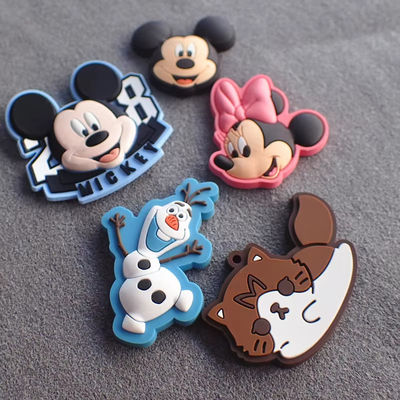 Custom Transparan PVC Karet Patch Garment PVC Label Jelas Silicone Patch
