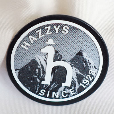 3D Embossed Silicone Heat Transfer Rubber Patches Label Putih pada Pakaian