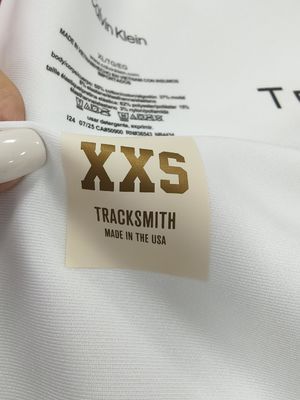 Label Film Pencetakan Transfer Panas Tinta Reflektif Disesuaikan Untuk Kaos Olahraga