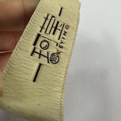 Label Tenun Kain Kustom untuk Pakaian, Tag Pakaian Berkualitas Tinggi, Label Merek Mode yang Dipersonalisasi