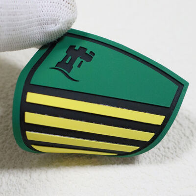 Custom Silikon Screen Printed Label Waterproof Label Logo tahan lama untuk pakaian olahraga & seragam