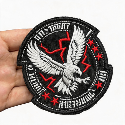 Patch Custom Brodered Transfer Panas 3D Bisa dicuci Bahan ramah lingkungan Sertifikasi Ideal untuk pakaian ski dan pakaian olahraga