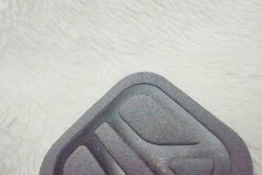 Abu-abu Lembut Label Microfiber Ramah Lingkungan, Costom Logo Frekuensi Tinggi Untuk Pakaian