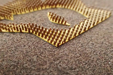 Profesional Kustom 3D Silicone Karet Dots Patch Label Untuk Pakaian
