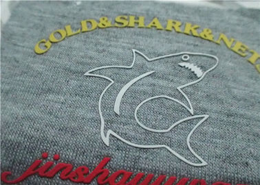 Label Cetak Sablon 3D Timbul Berwarna-warni Dengan Lem Panas Meleleh Untuk T Shirt