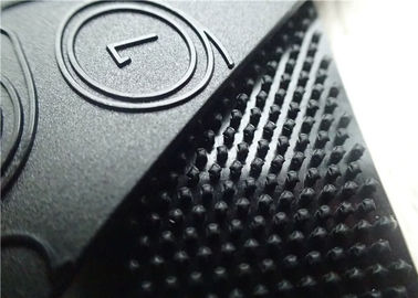 Garmen Kustom Lengan Pakaian Patch TPU Velcro Permukaan Polandia Kusam Dengan Logo Plastik Timbul Mengkilap