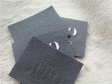 Tambalan Logo Logo Grey Suede Karet Impor Lembut, Dengan Logo Injeksi Mikro Kustom