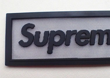 Mode Logam Dekoratif Bersih Dengan Label Karet Silikon Patch Untuk Pakaian
