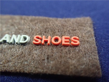 OEKO Custom Clothing Patches Moulding Ganda Warna Pada Logo 3D Mode Non - Tenun