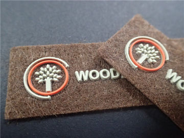 OEKO Custom Clothing Patches Moulding Ganda Warna Pada Logo 3D Mode Non - Tenun