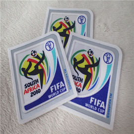 Transfer Panas Berkelompok Patch FIFA World Multi-Warna Untuk Dekorasi Pakaian Olahraga