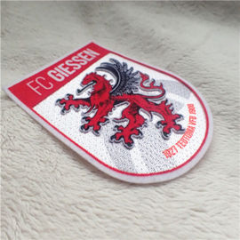 Pakaian Modern Besi Di Patch Perisai Bentuk Naga Logo Pencetakan Mewah Berkelompok Untuk Dekorasi Pakaian