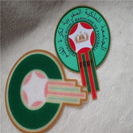 Transfer Panas Yang Indah Berkelompok Berkaitan Patch Di Baju Klub Logo Multi-Warna