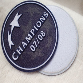 Lingkaran Bentuk Kustom Pakaian Patch Lembut Perpindahan panas Tatami Berkelompok Dengan Logo Champion