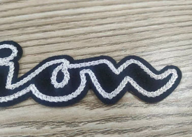 Setrika kustom atau menjahit-di patch handuk, Bordir patch chenille