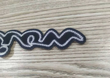 Setrika kustom atau menjahit-di patch handuk, Bordir patch chenille