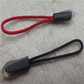Penarik Zip Fastener Di Luar Ruangan Dengan Batas Garis Transparan