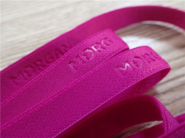 Merah Muda Band Elastis Lembut Frekuensi Tinggi Mode 3D Atau Logo Di Anyaman Untuk Pakaian