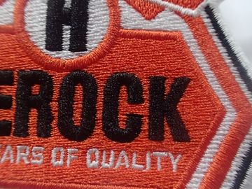 Bentuk Setengah Lingkaran Kustom Patch Bordir Laser Basis Finishing