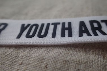 Pita Silikon Sablon Label / Stiker Layar Sutra Putih 3D Logo