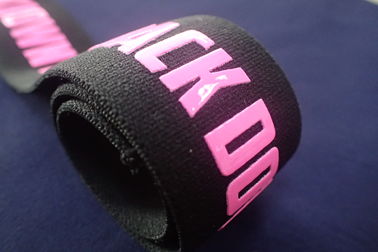 Kustom Yoga Gym Jacquard Elastis Band Cetak Layar Silikon Untuk Pakaian