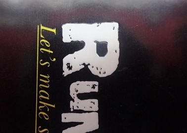 Embossed Printing Paper Logo Hang Tag Garmen Dengan Tali Kulit - Ramah