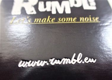 Embossed Printing Paper Logo Hang Tag Garmen Dengan Tali Kulit - Ramah