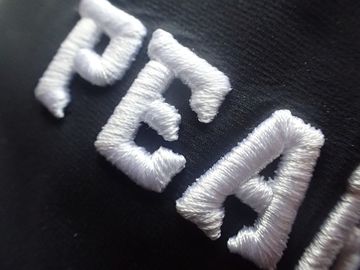 100% Katun Fashional Kustom Bordir Patch Untuk Pakaian / Bagasi
