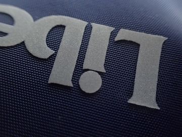 Topi Sablon Label Air Dan Minyak Bukti Untuk Pakaian / Handuk