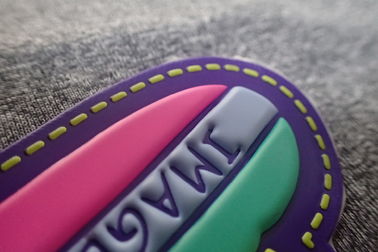 Patch Tpu Kustom Timbul Profesional Profesional / 3D Patch Karet Warna Pantone