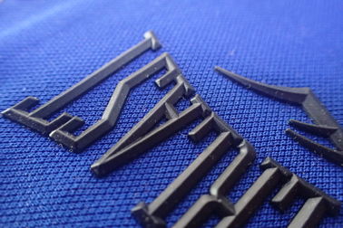 3D Logo Patch Transfer Panas Untuk Pakaian Warna Pantone yang Bisa Dicuci Tahan Lama
