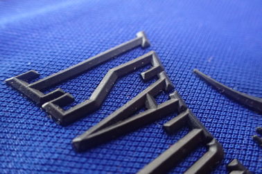 3D Logo Patch Transfer Panas Untuk Pakaian Warna Pantone yang Bisa Dicuci Tahan Lama