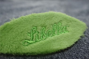 Kain Beludru Hijau OEM Besi Di Patch Bordir