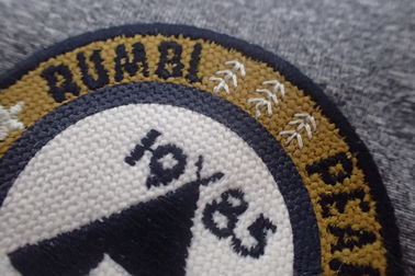 Patch Kembali Bersulam Kepadatan Tinggi Kustom